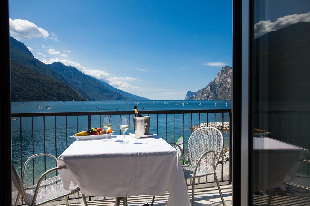 Hotel Lido Blu - Surf & Bike Torbole Sul Garda Exteriér fotografie