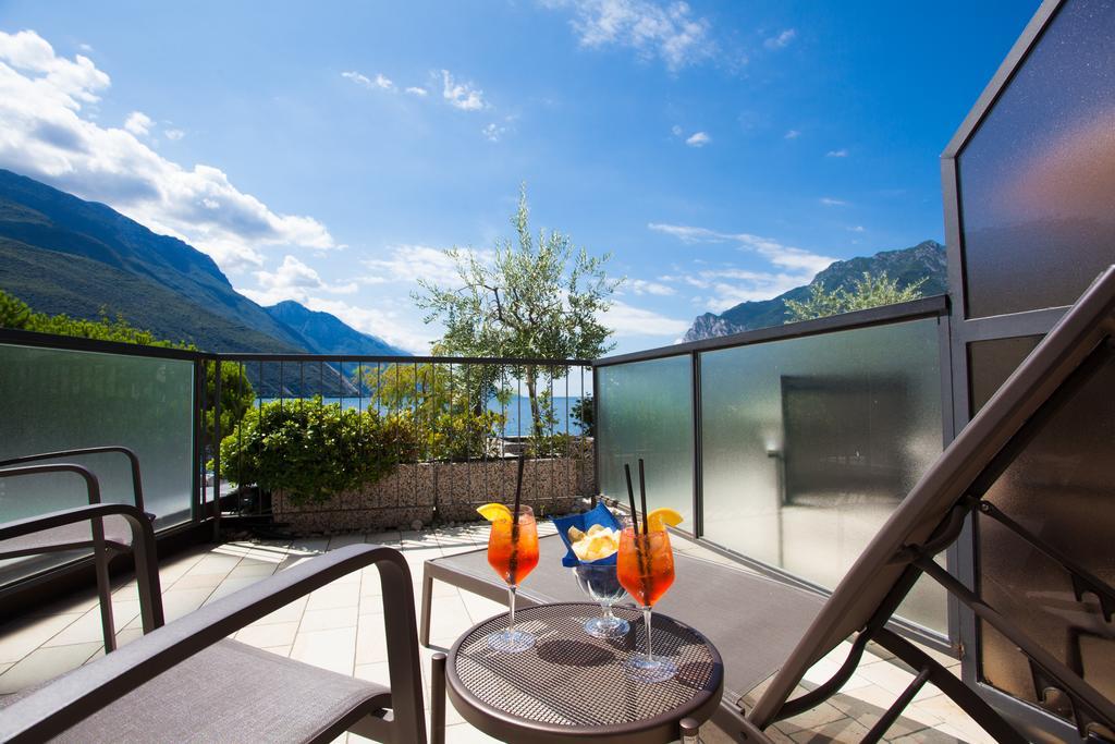 Hotel Lido Blu - Surf & Bike Torbole Sul Garda Exteriér fotografie