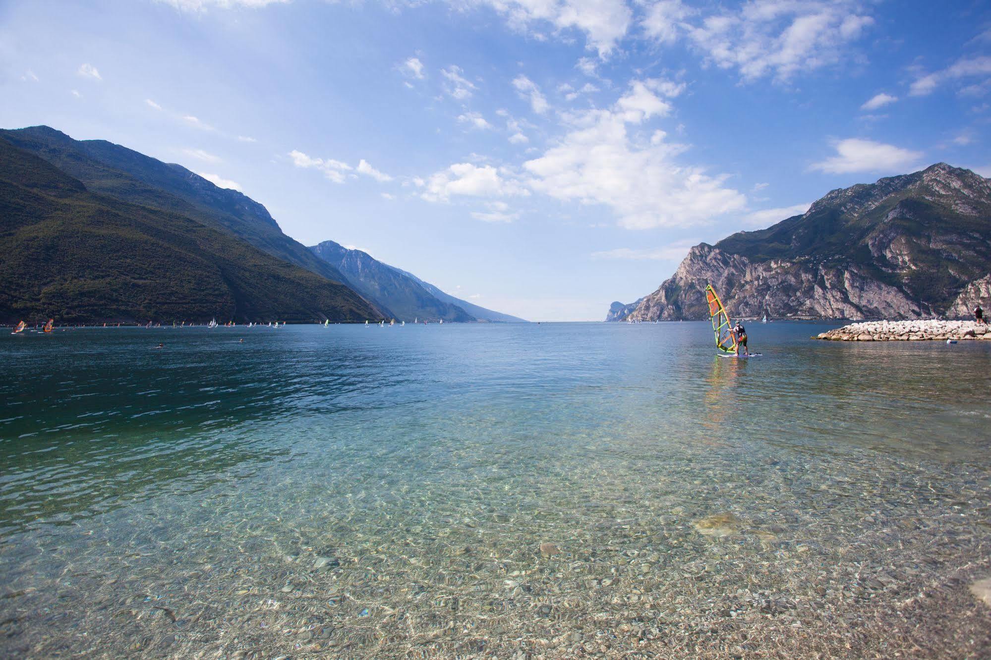 Hotel Lido Blu - Surf & Bike Torbole Sul Garda Exteriér fotografie