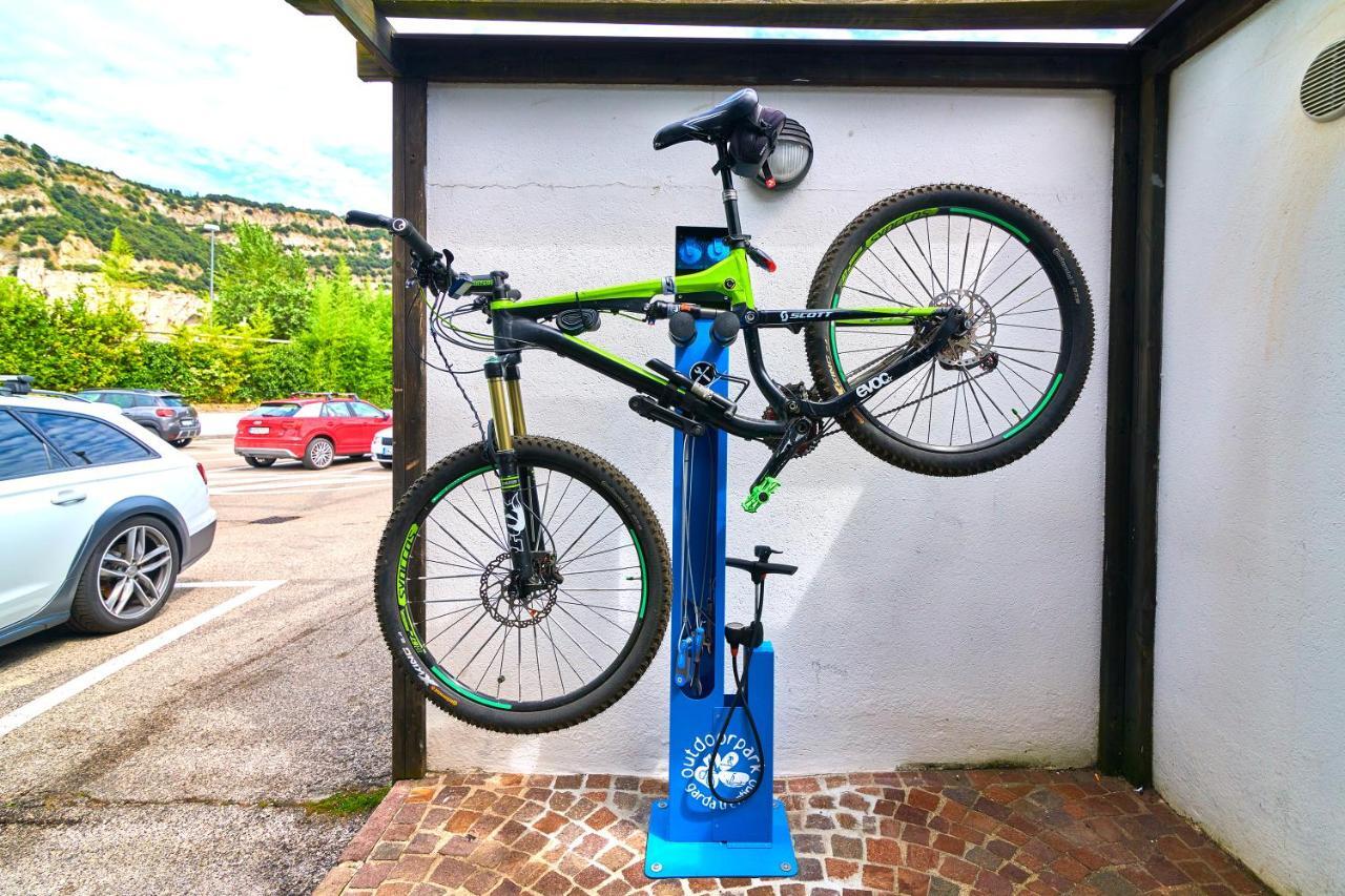 Hotel Lido Blu - Surf & Bike Torbole Sul Garda Exteriér fotografie
